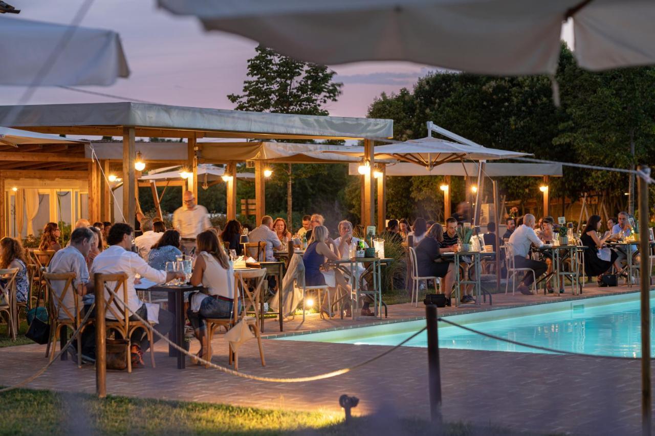 Favorita Food&Wine Resort Бастия Умбра Екстериор снимка