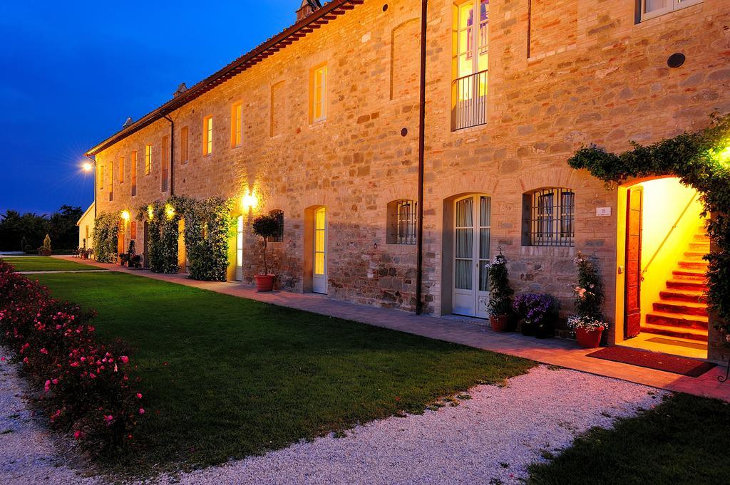 Favorita Food&Wine Resort Бастия Умбра Екстериор снимка